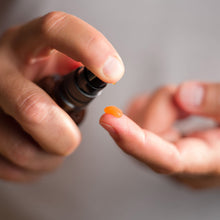 Load image into Gallery viewer, Uplifting Serum